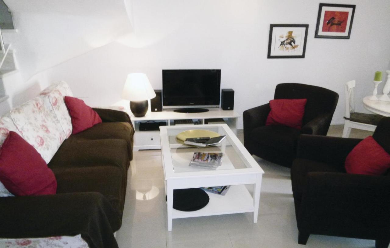 Cozy Home In Nerja With Wifi Extérieur photo
