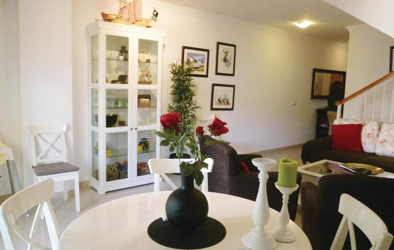 Cozy Home In Nerja With Wifi Extérieur photo